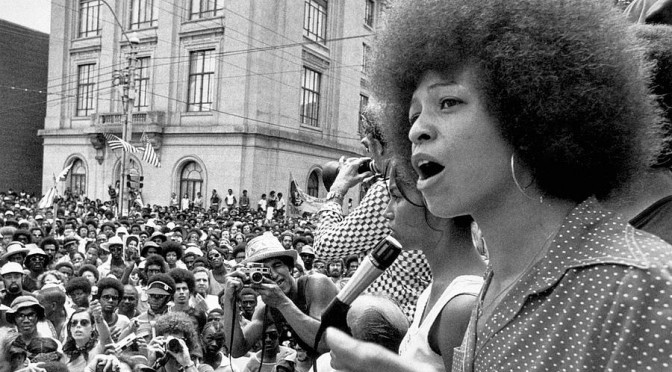 Alabama Learns to Use Google After Accidentally Honoring Angela Davis